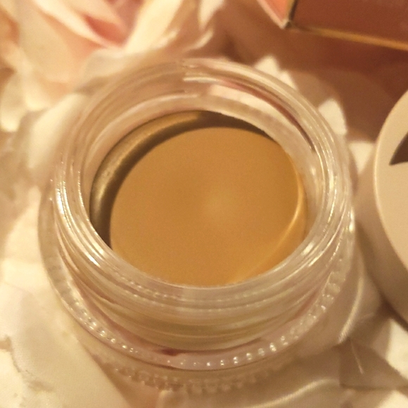 🌟🧚‍♀️PEANUT BUTTER Too Faced DISCONTINUED Peach 🍑 Perfect Concealer NWT - Picture 4 of 4